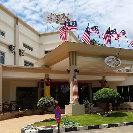 Garden View Hotel Bahau Bagian luar foto