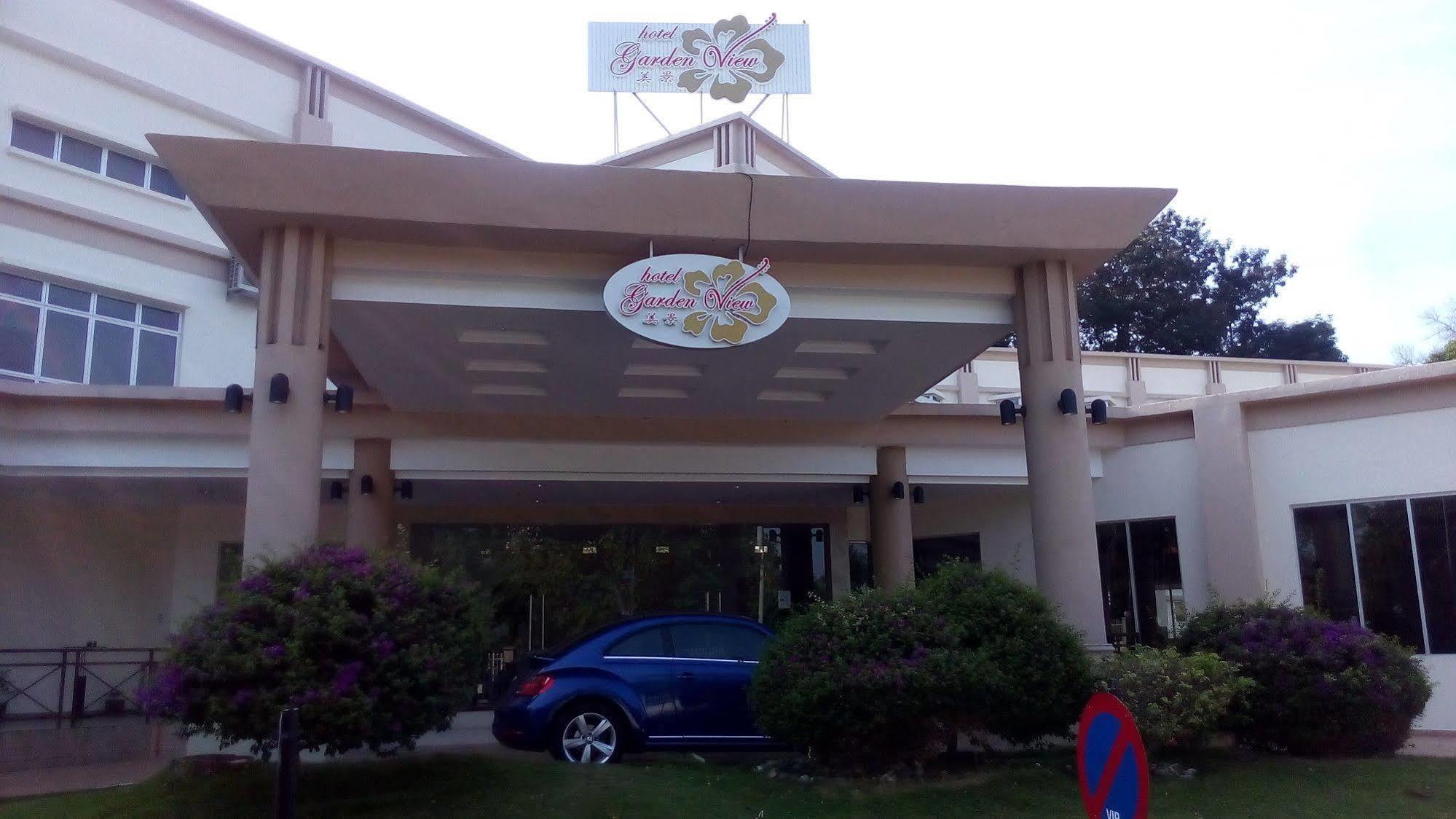 Garden View Hotel Bahau Bagian luar foto