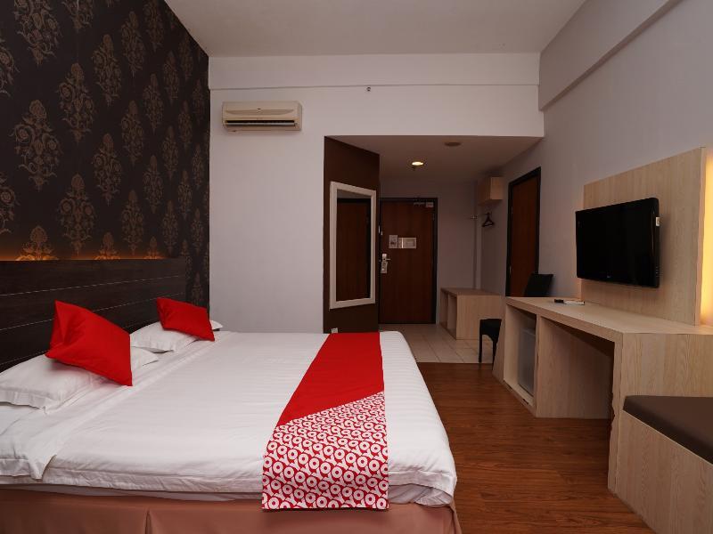 Garden View Hotel Bahau Bagian luar foto